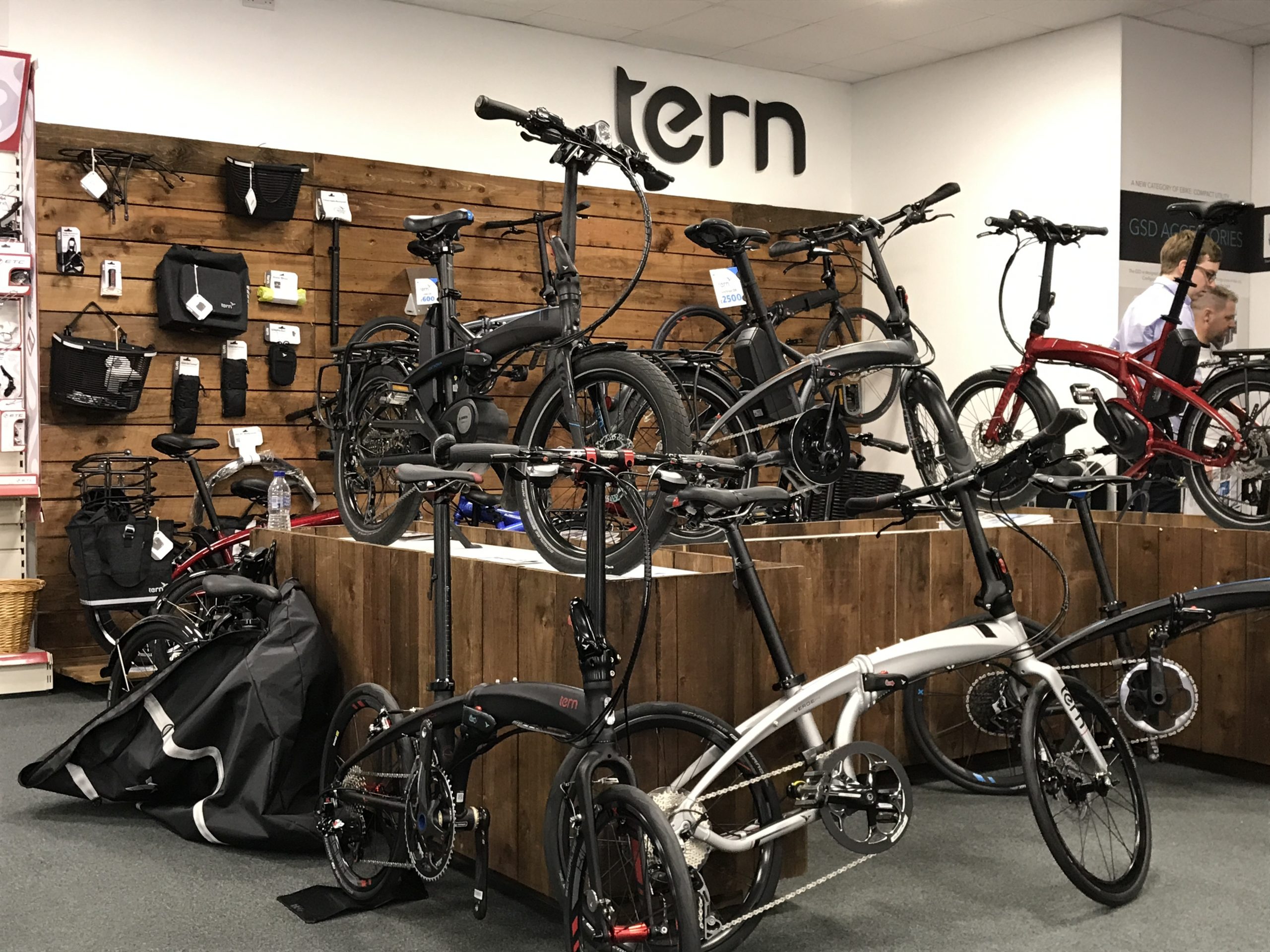 Vektron Electric Folding Bike by TERN Folding E Bike Bosch Powered
