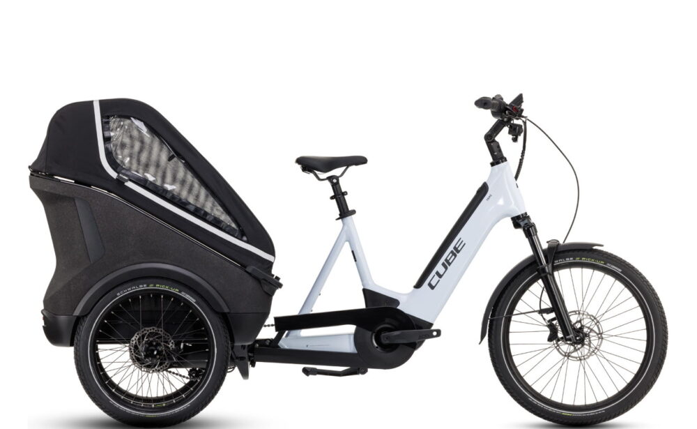 CUBE TRIKE FAMILY HYBRID 750